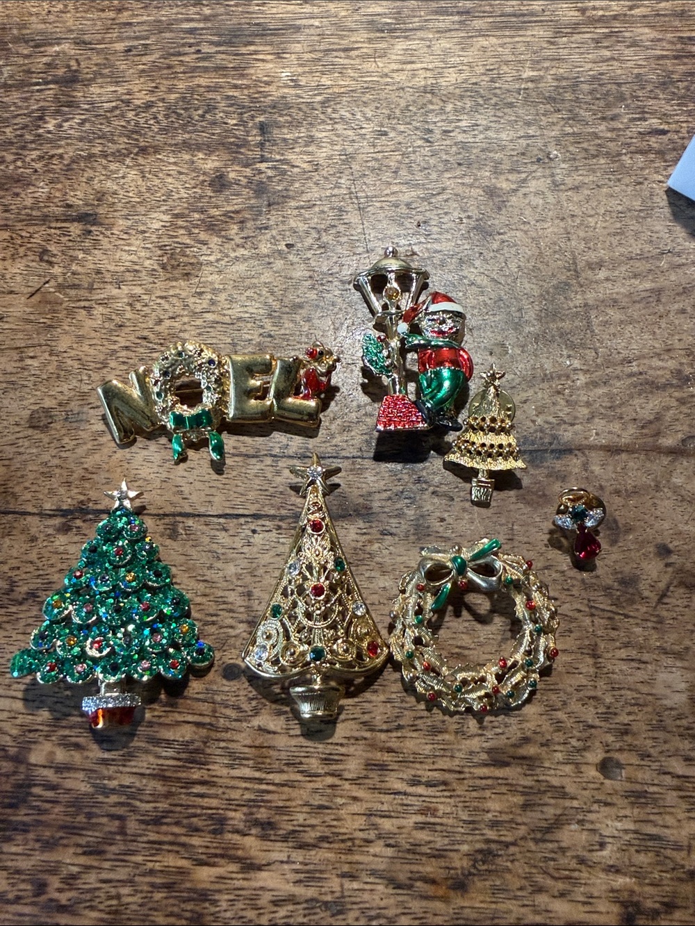 Vintage Gold Tone Christmas Brooch Set - Green & Red Accents